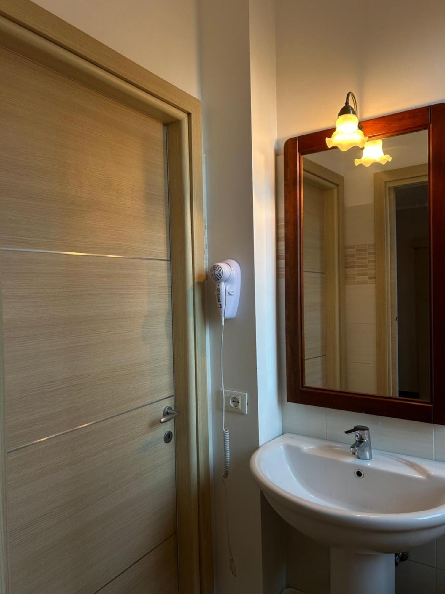 Casa Giardinetto Hotel Stresa Ngoại thất bức ảnh
