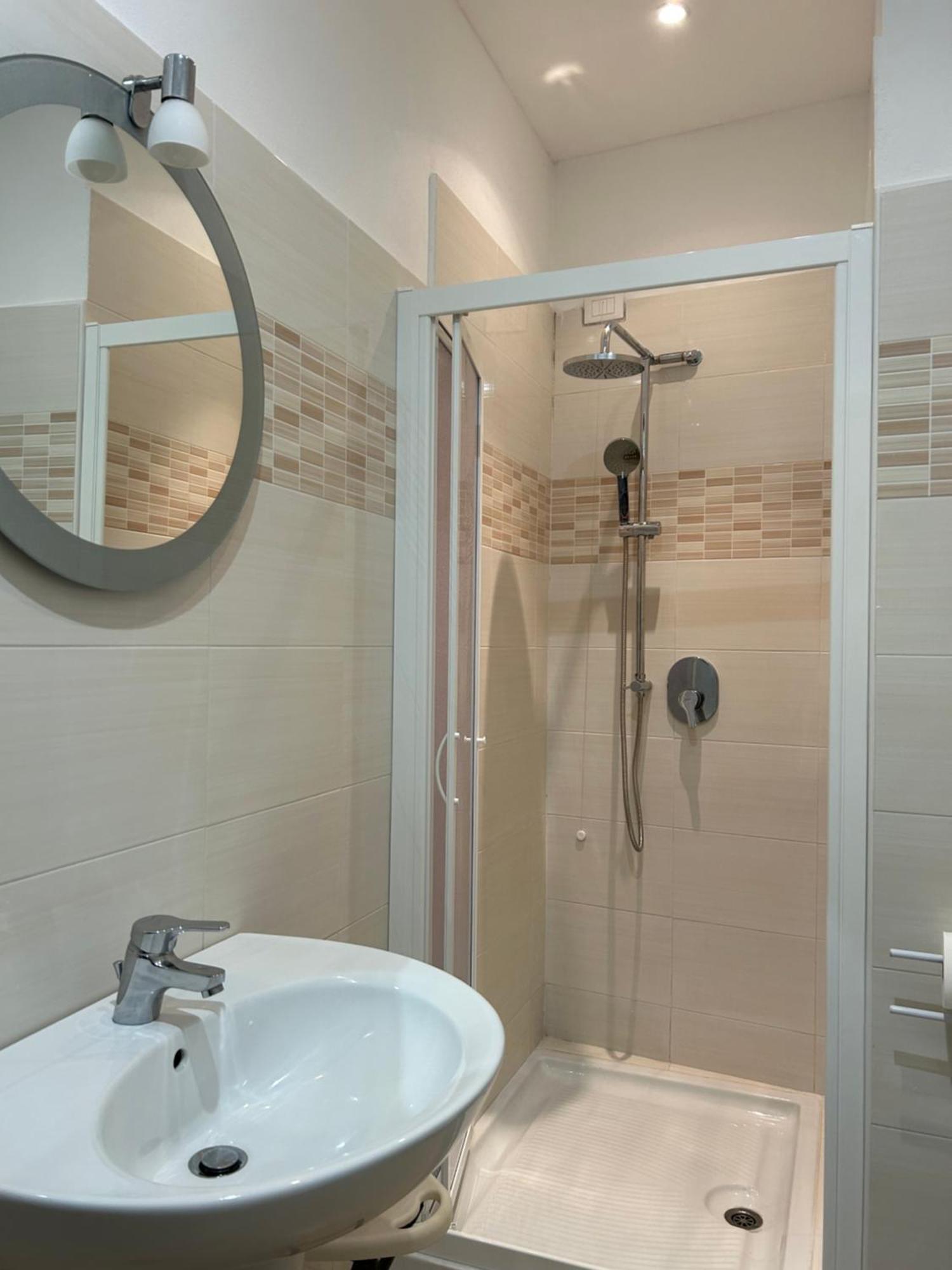 Casa Giardinetto Hotel Stresa Ngoại thất bức ảnh
